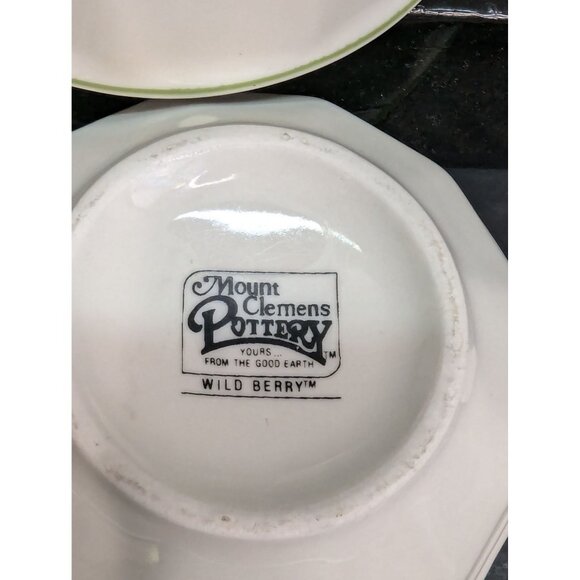 Mount Clemens Pottery 6 Oz Coffee Tea Cups Wild Berry Design Set of 4 - Picture 8 of 8